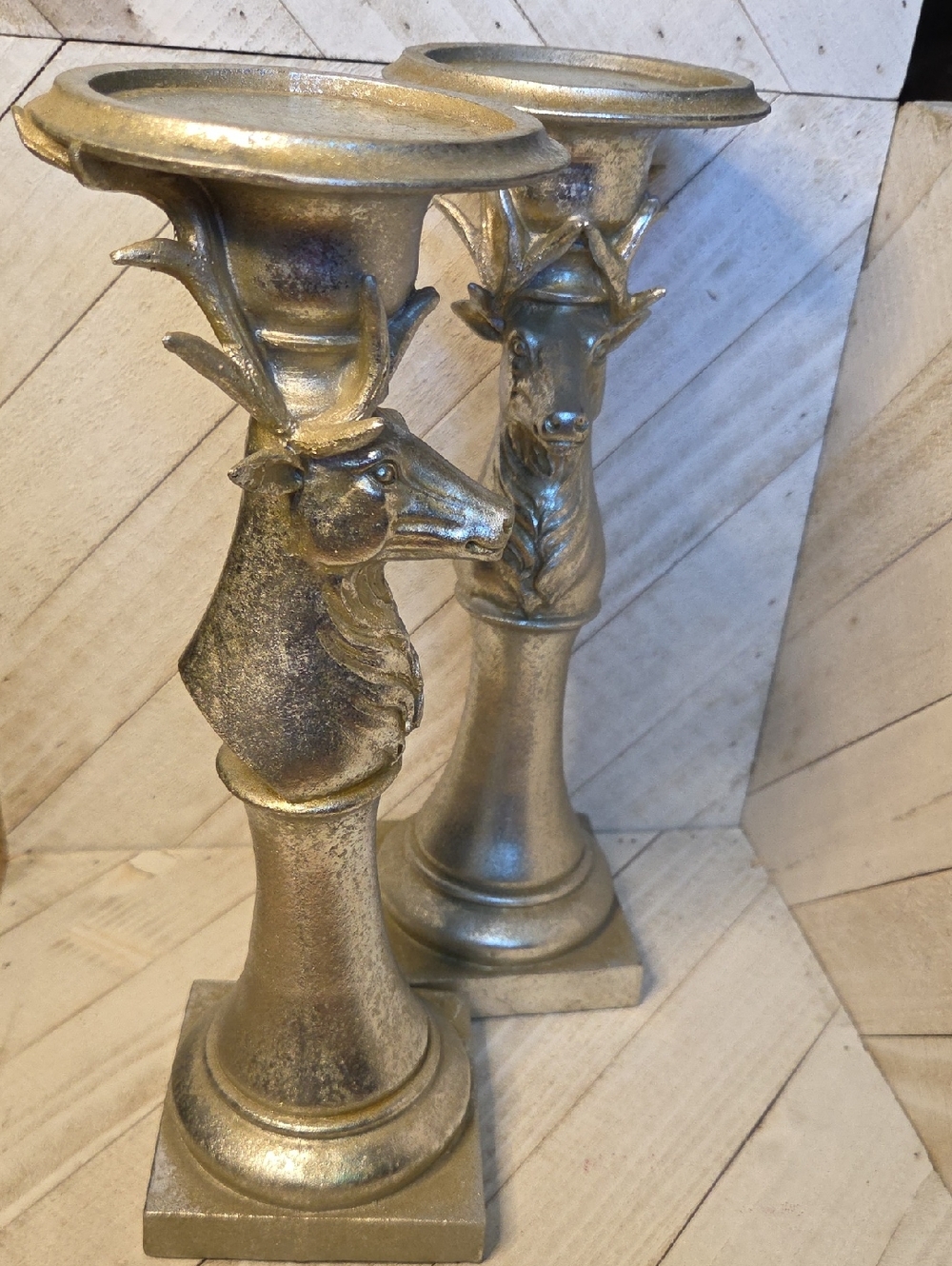 Reindeer Candle Holders Silver/Gold Painted Set Of 2